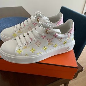 Authentic Louis Vuitton time out sneakers